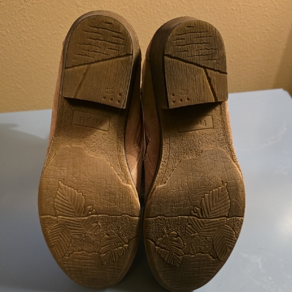 Propet Women's Suede Ankle Booties in Taupe - Picture 9 of 9